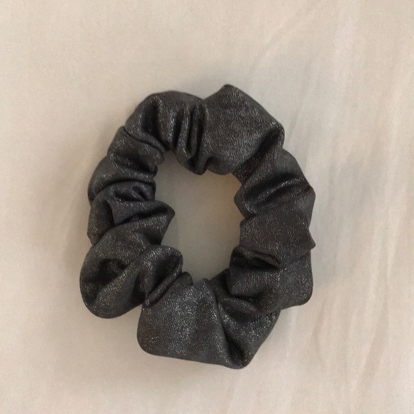 Francesca’s scrunchies - Picture 2 of 3